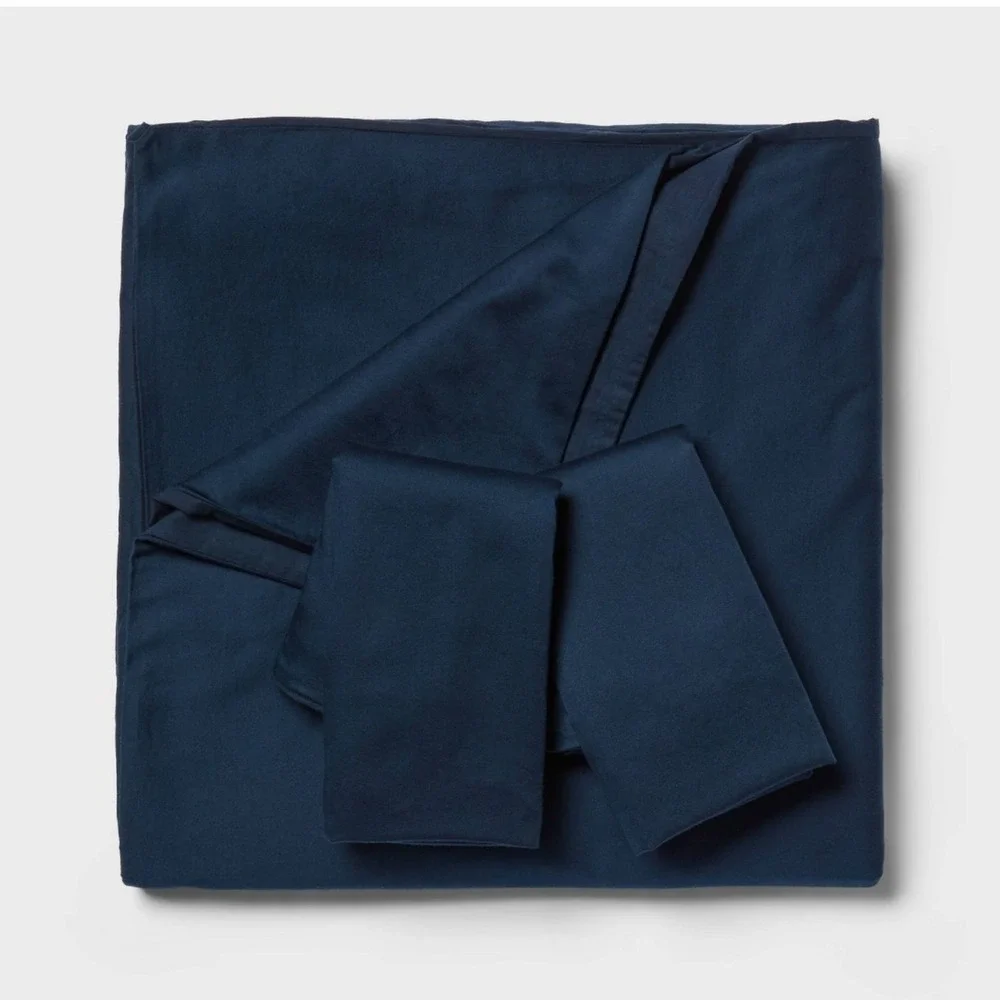 New Threshold Washed Cotton Sateen Duvet Cover and Sham Set Dark Navy King